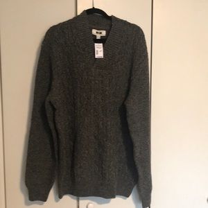 Men’s sweater